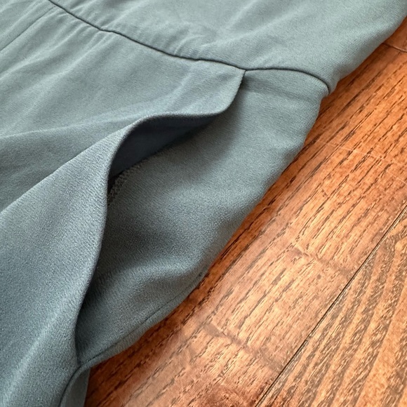 Babaton Aritzia Branson Jumpsuit Tailored Design - Picture 5 of 8